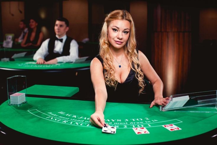 Fantastic Four Slots Live Casino